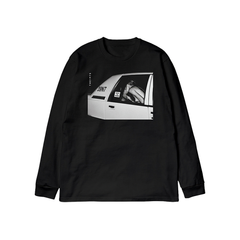 hello! has anyone here bought this merch sweater? is the quality good/worth  the price? : r/the1975